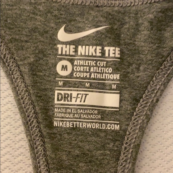 Nike Dri-Fit Tee - Picture 3 of 4